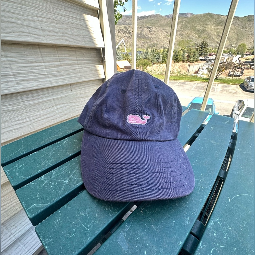 Vineyard Vines Hat